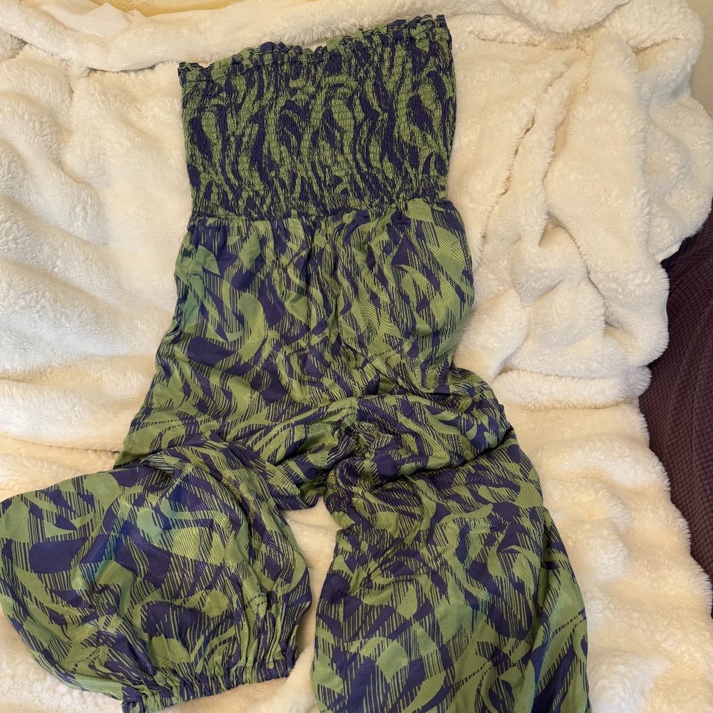 Anthropologie jumpsuit Medium strapless green blue wide leg pockets
